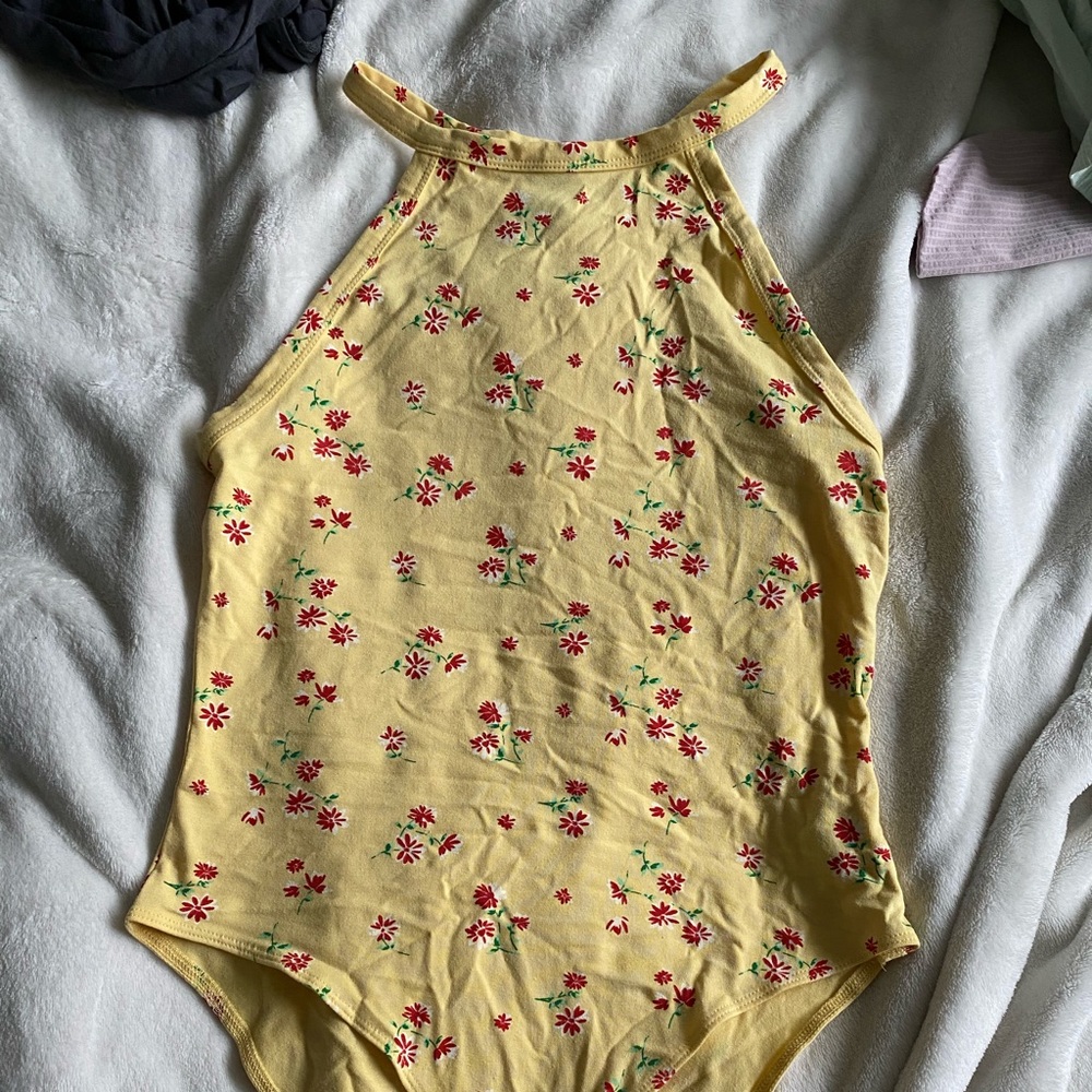 Never worn Forever 21 Bodysuit